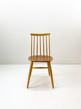 Load image into Gallery viewer, <transcy>Spindle Chair</transcy>