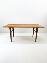 Load image into Gallery viewer, <transcy>Scandinavian Coffee Table</transcy>