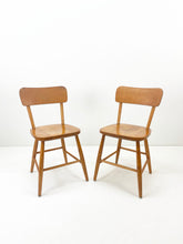 Load image into Gallery viewer, Houten Stoelen (set van 2)