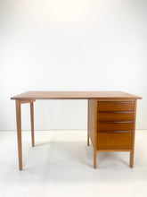 Afbeelding in Gallery-weergave laden, Vintage Teak Bureau