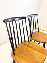 Load image into Gallery viewer, Ilmari Tapiovaara Style Stoelen (set van 4)