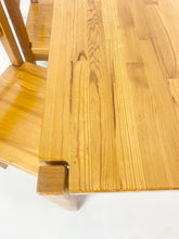 Load image into Gallery viewer, Ilmari Tapiovaara Eettafel Met 4 Stoelen voor Laukaan Pu (Set)