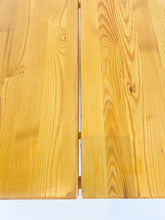 Load image into Gallery viewer, Ilmari Tapiovaara Eettafel Met 4 Stoelen voor Laukaan Pu (Set)