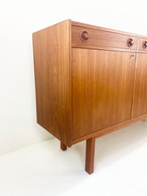 Load image into Gallery viewer, Scandinavisch Dressoir