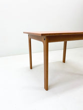 Load image into Gallery viewer, <tc>Small Sidetable</tc>