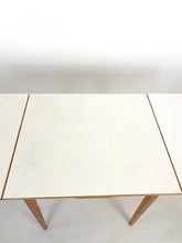 Load image into Gallery viewer, Edsbyverken Eettafel, uitschuifbaar