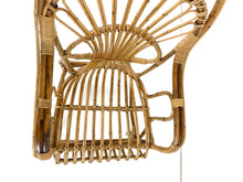 Afbeelding in Gallery-weergave laden, Rotan Stoel