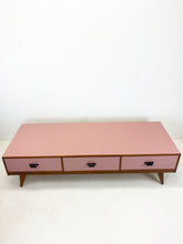 Afbeelding in Gallery-weergave laden, Lage Dressoir / TV-meubel
