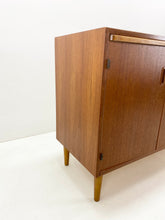 Afbeelding in Gallery-weergave laden, Teak Dressoir