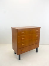 Load image into Gallery viewer, Zweeds Teak Ladekast / Commode
