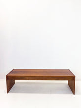 Load image into Gallery viewer, Lage Teak Tafel / TV-meubel
