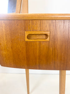 Teak Kaptafel uit Zweden