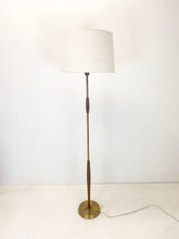 Load image into Gallery viewer, Staande Vintage Lamp

