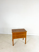 Load image into Gallery viewer, Vintage Nachtkastje
