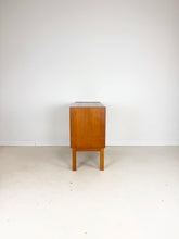 Afbeelding in Gallery-weergave laden, Teak Kast
