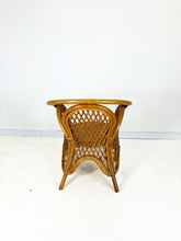 Afbeelding in Gallery-weergave laden, Vintage Wicker Chair
