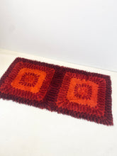 Load image into Gallery viewer, Vintage Wollen Vloerkleed &#39;Ryamatta&#39;
