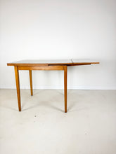 Afbeelding in Gallery-weergave laden, Edsbyverken Keukentafel, uitschuifbaar
