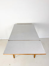 Afbeelding in Gallery-weergave laden, Edsbyverken Keukentafel, uitschuifbaar
