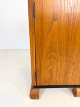 Afbeelding in Gallery-weergave laden, Art Deco Nachtkastjes (set van 2)
