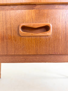 Vintage Teak Ladekast