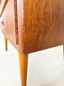 Vintage Teak Ladekast