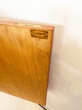 Afbeelding in Gallery-weergave laden, Ulferts Vintage Sideboard / Dressoir
