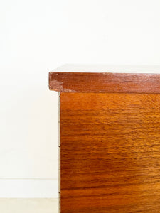 Vintage Teak Kastje