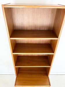 Smalle Teak Wandkast