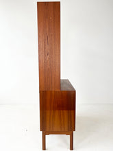 Afbeelding in Gallery-weergave laden, Vintage Teak Boekenkast / Wandkast
