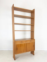 Afbeelding in Gallery-weergave laden, Scandinavische Eiken Boekenkast, jaren &#39;60
