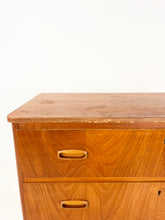 Afbeelding in Gallery-weergave laden, Zweedse Teak Ladekast
