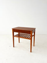 Load image into Gallery viewer, Vintage Nachtkastje
