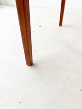 Load image into Gallery viewer, Vintage Nachtkastje
