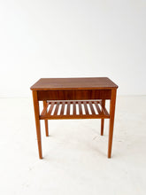 Load image into Gallery viewer, Vintage Nachtkastje
