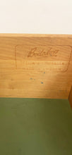Afbeelding in Gallery-weergave laden, Vintage Wandkast / Platenkast, Bertil Fridhagen voor Bodafors
