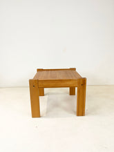 Afbeelding in Gallery-weergave laden, Cute Square Coffee Table
