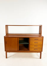 Afbeelding in Gallery-weergave laden, Scandinavische Opbergkast / Boekenkast
