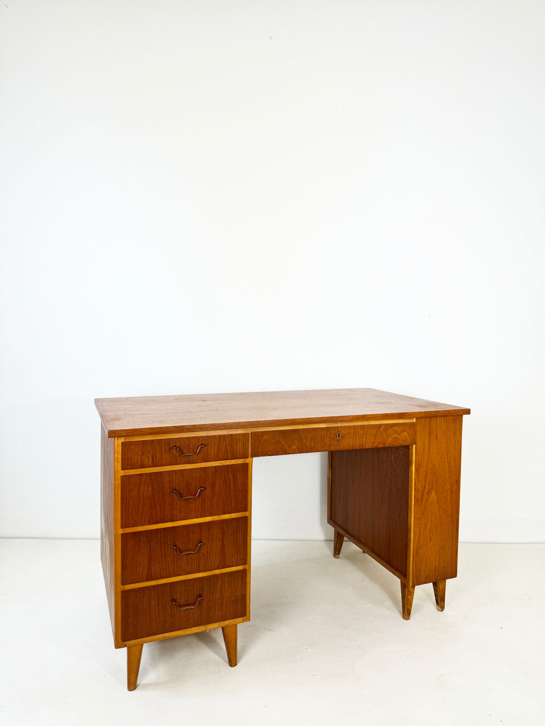 Vintage Teak Bureau uit Zweden