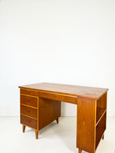 Load image into Gallery viewer, Vintage Teak Bureau uit Zweden
