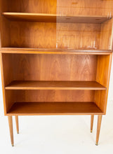 Load image into Gallery viewer, Vintage Vitrinehkastje
