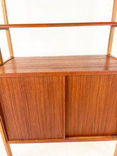 Load image into Gallery viewer, Bodafors Teak Boekenkast (sold separately)
