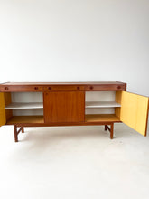 Afbeelding in Gallery-weergave laden, Scandinavisch Dressoir / Sideboard Tage Olofsson voor Ulferts
