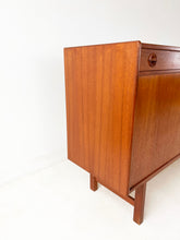 Afbeelding in Gallery-weergave laden, Scandinavisch Dressoir / Sideboard Tage Olofsson voor Ulferts
