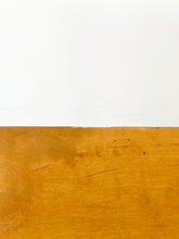Afbeelding in Gallery-weergave laden, Zweeds Vintage Nachtkastje
