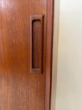 Load image into Gallery viewer, Deense Teak Highboard / Dressoir
