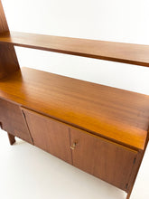 Afbeelding in Gallery-weergave laden, Teak Wandkast
