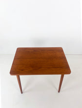 Load image into Gallery viewer, side table
