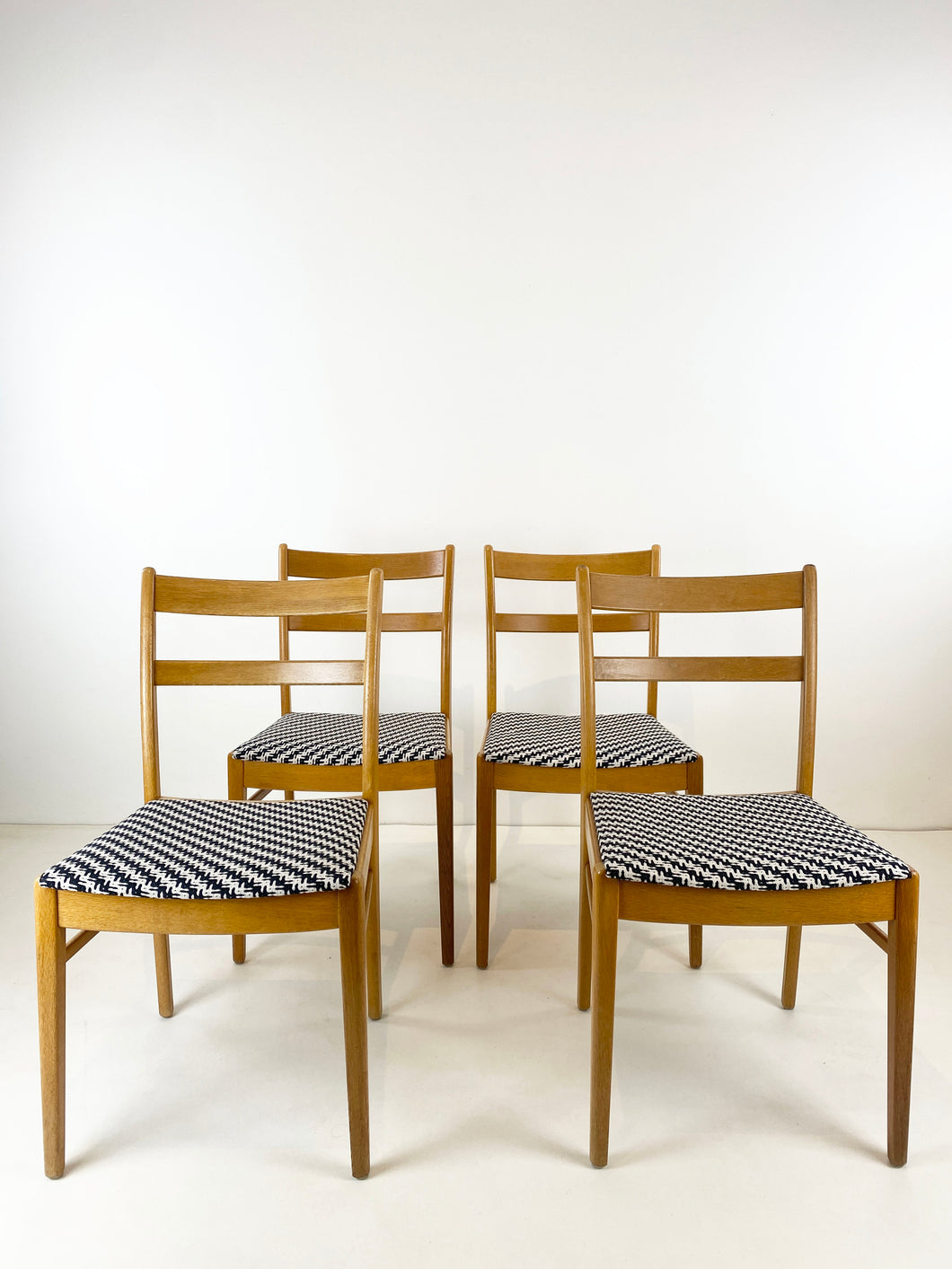 4 Eetkamerstoelen