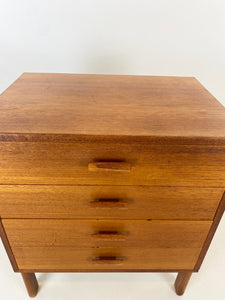 Teak Ladekast